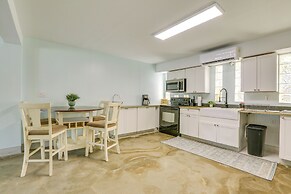 Walk to Beach: Family Retreat in Fort Myers Beach!