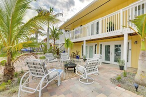 Steps to Shore: Cozy Condo in Fort Myers Beach!