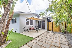 Private Backyard: Dog-friendly Wilton Manors Home!