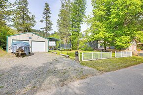 Family Fun on Ruby Creek: Cusick Hideaway w/ Dock