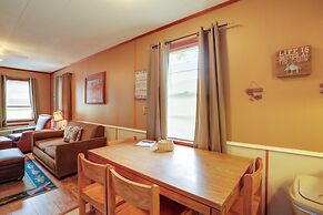 Outdoor Entertainment Areas: Greers Ferry Cottage!