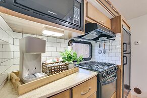 7 Mi to Torch Lake: Pet-friendly Getaway!