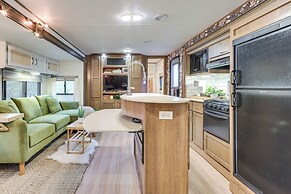 7 Mi to Torch Lake: Pet-friendly Getaway!