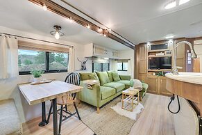 7 Mi to Torch Lake: Pet-friendly Getaway!