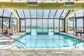 Ocean View & Pool Access: Condo in Myrtle Beach