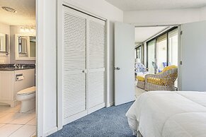 Ocean View & Pool Access: Condo in Myrtle Beach