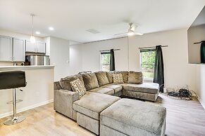 Walk to Dining: Sleek Hampton Home w/ Deck!