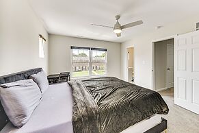 Walk to Dining: Sleek Hampton Home w/ Deck!