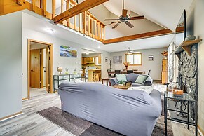 Home w/ Pool & Lake in Jim Thorpe: 6 Mi to Dtwn!