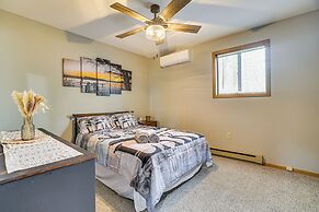 Home w/ Pool & Lake in Jim Thorpe: 6 Mi to Dtwn!