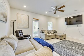 4 Mi to Santa Rosa Golf & Beach Club: Modern Home