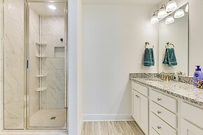 4 Mi to Santa Rosa Golf & Beach Club: Modern Home