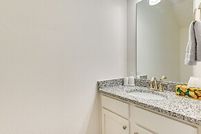 4 Mi to Santa Rosa Golf & Beach Club: Modern Home