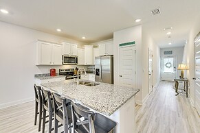 4 Mi to Santa Rosa Golf & Beach Club: Modern Home