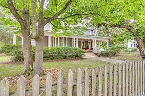 Walk to Waterfront: Downtown Elizabeth City Home!