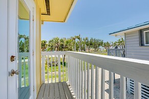 Walkable Gulf-view Getaway in Fort Myers Beach!