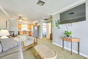 Walkable Gulf-view Getaway in Fort Myers Beach!