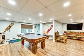 8 Mi to Kingdom Trails: Spacious Home w/ Game Room