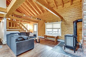 8 Mi to Kingdom Trails: Spacious Home w/ Game Room