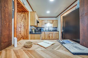 3 Mi to Lake Michigan: Charming Kewaunee Hideaway