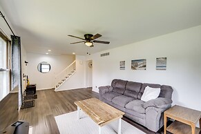 1 Mi to Freer Field: Ashland Home w/ Yard!