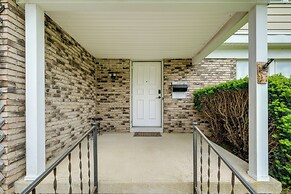 1 Mi to Freer Field: Ashland Home w/ Yard!