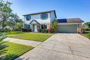 10 Mi to Universal Orlando: Home w/ Screened Porch