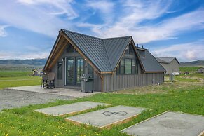 1/2 Mi to Ruby River: Cabin w/ Trail Access!