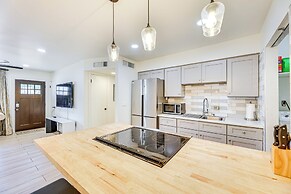 3 Mi to Dtwn Mesa: Home w/ Fenced Backyard!