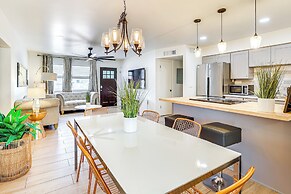 3 Mi to Dtwn Mesa: Home w/ Fenced Backyard!