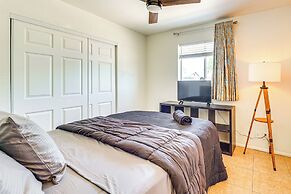 3 Mi to Dtwn Mesa: Home w/ Fenced Backyard!