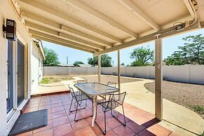 3 Mi to Dtwn Mesa: Home w/ Fenced Backyard!