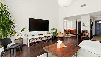 Upstay Contemporary 4BR Family Home With Garden