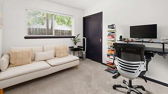 Upstay Contemporary 4BR Family Home With Garden