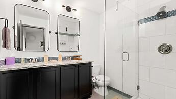 Upstay Contemporary 4BR Family Home With Garden