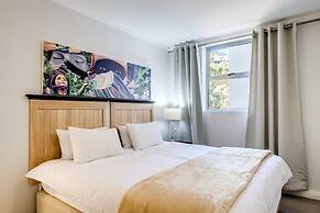 Excellent Sea View 3bed Apt Crystalline Bay