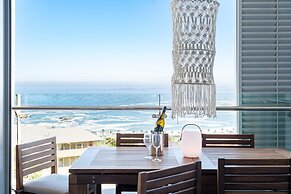 Excellent Sea View 3bed Apt Crystalline Bay