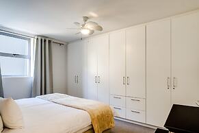 Excellent Sea View 3bed Apt Crystalline Bay