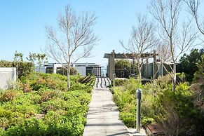 Excellent Sea View 3bed Apt Crystalline Bay