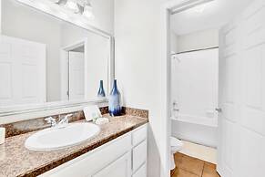 Pet-friendly Condo: Family Fun With Pool & Hot Tub