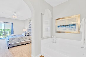 Pet-friendly Condo: Family Fun With Pool & Hot Tub