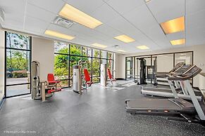 Modern Pet-friendly 2BR Condo6 Mins From Disney