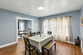Comfy 3br Flat Close To The Falls 3 Bedroom Apts