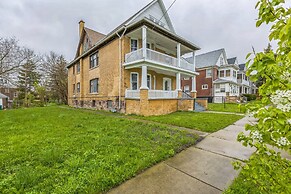 Cozy Upper Flat Minutes From Niagara Falls 3 Bedroom Apts