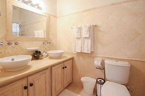 Coral Gables 3 Bedroom Home