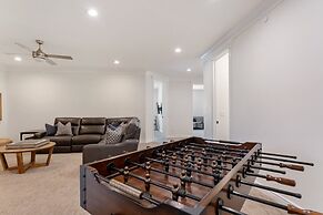 The Country House 6 Bedroom Home