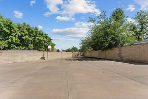 The Country House 6 Bedroom Home