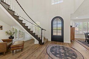 The Country House 6 Bedroom Home