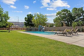 The Country House 6 Bedroom Home