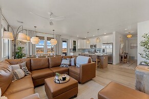 Surfside Escape 3 Bedroom Condo